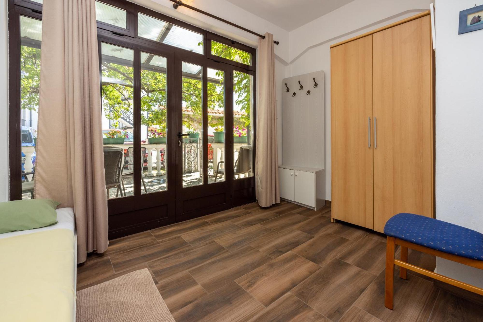 Apartment Dom 卓得诺沃 外观 照片