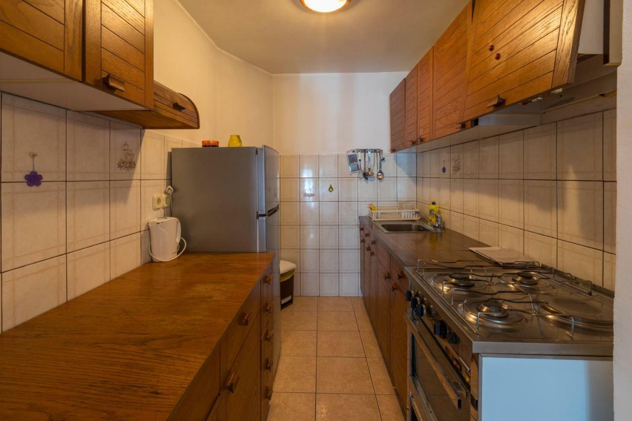 Apartment Dom 卓得诺沃 外观 照片
