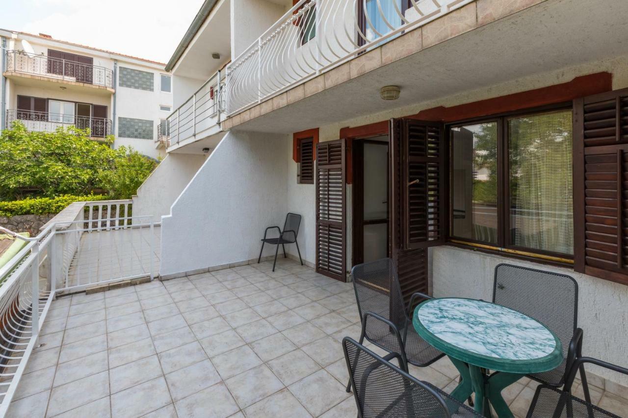 Apartment Dom 卓得诺沃 外观 照片